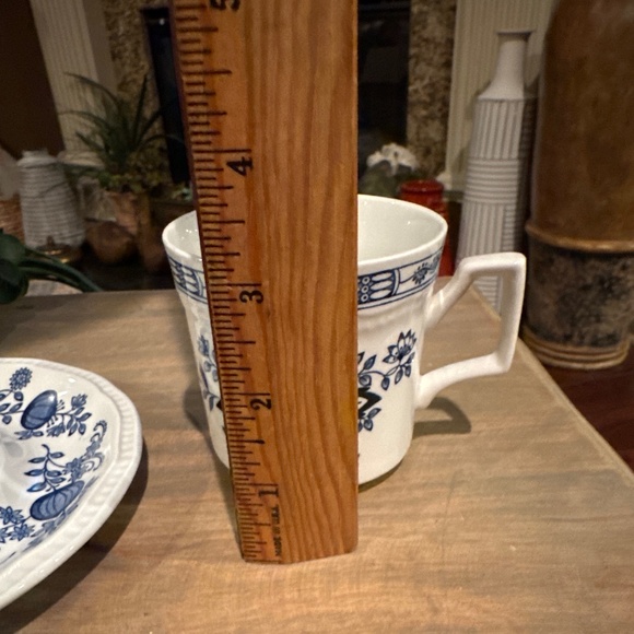 Kensington Blue Onion Tea Cup & Saucer England ironstone - Picture 7 of 7